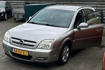 OPEL SIGNUM 2.2 16V - LAGE KM STAND- NETTE STAAT beschikbaar voor biedingen