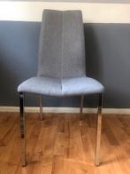 4 Grijze eetkamerstoelen met chroom frame - ZGAN, Ophalen, Zo goed als nieuw, Vier, Metaal