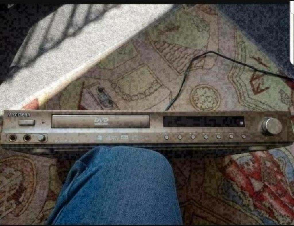 dvd speler zie foto,s bieden met gebuikssporen, Ophalen of Verzenden, Gebruikt, Dvd-speler, Overige merken