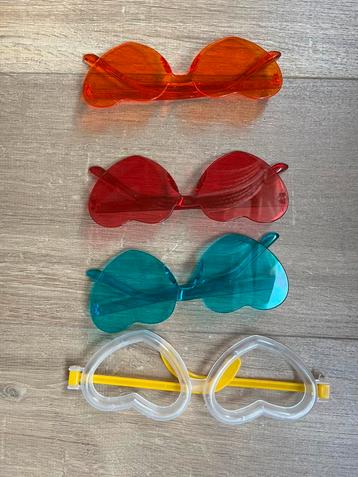 Hartjes hart bril gadget bruiloft huwelijk feest beschikbaar voor biedingen