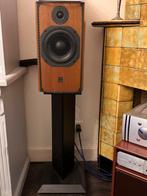 ATC SCM19 speakers met stands - Topconditie!, Zo goed als nieuw, 60 tot 120 watt, Front, Rear of Stereo speakers, Ophalen