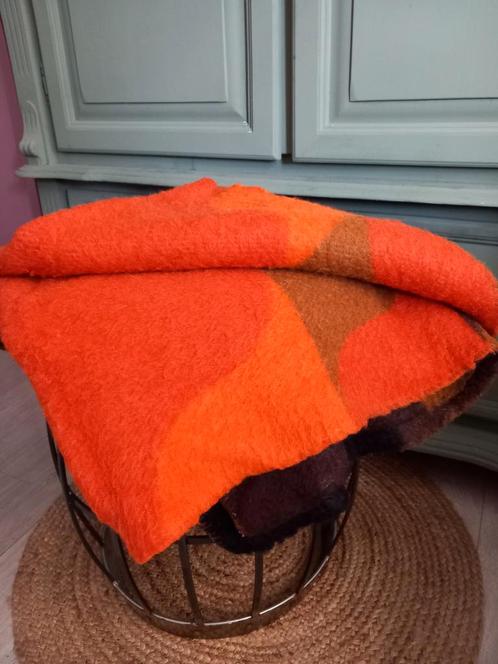 Retro Vintage 100% wollen deken, Huis en Inrichting, Woonaccessoires | Plaids en Woondekens, Gebruikt, Ophalen of Verzenden