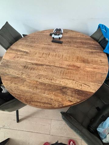 Eettafel en tv-meubel Mango/Metaal van Huus beschikbaar voor biedingen