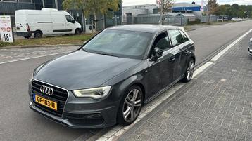 Audi A3 Sportback 1.4 TFSI S Line Dealer onderhouden Led Xen beschikbaar voor biedingen