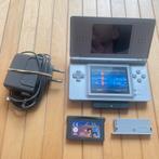 Nintendo DS Lite zilver met charger & 2 games, Ophalen of Verzenden, Zilver, DS Lite, Gebruikt