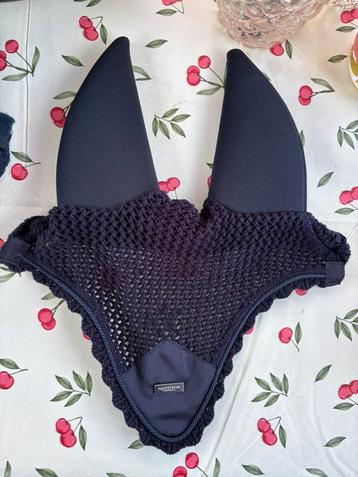 Oornetje es beschikbaar voor biedingen