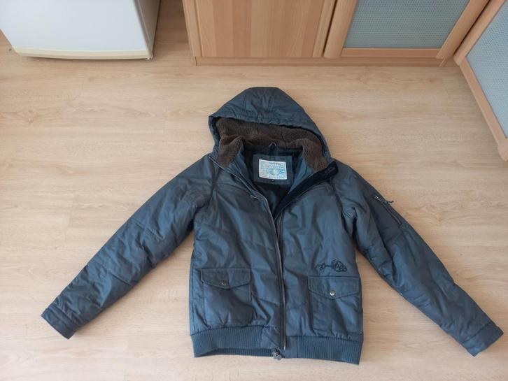 Mooie warme winterjas Brunotti kindermaat L (176/182), Kinderen en Baby's, Kinderkleding | Maat 176, Zo goed als nieuw, Jongen