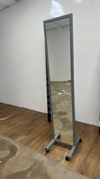 Spiegel op wieltjes, Ophalen, Minder dan 50 cm, Zo goed als nieuw, 150 tot 200 cm