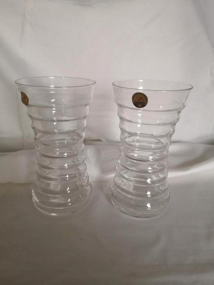 Twee kristallen vazen van Royal Leerdam Crystal, Antiek en Kunst, Antiek | Glas en Kristal, Ophalen of Verzenden