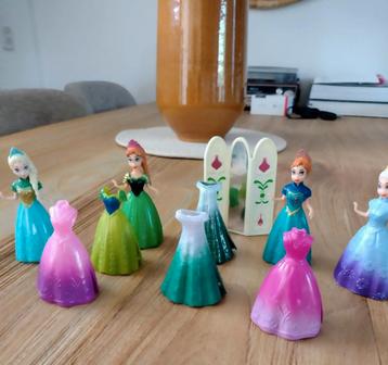 Anna en Elsa verkleedjurken beschikbaar voor biedingen