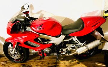 Honda Firestorm 2003 beschikbaar voor biedingen