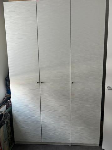 3 Witte pax deuren