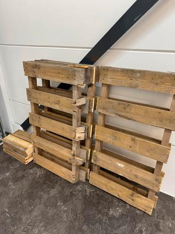 Pallet Hout voor de kachel Gratis afhalen beschikbaar voor biedingen