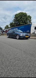 BMW 3-Serie 1.9 I 316 Compact 1999 Blauw, Auto's, BMW, 13 km/l, Achterwielaandrijving, 1250 kg, Zwart