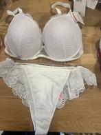 Simone Pérèle bh maat 80C string 42  NIEUW!! Set Nu €40,-, Kleding | Dames, Ophalen of Verzenden, BH