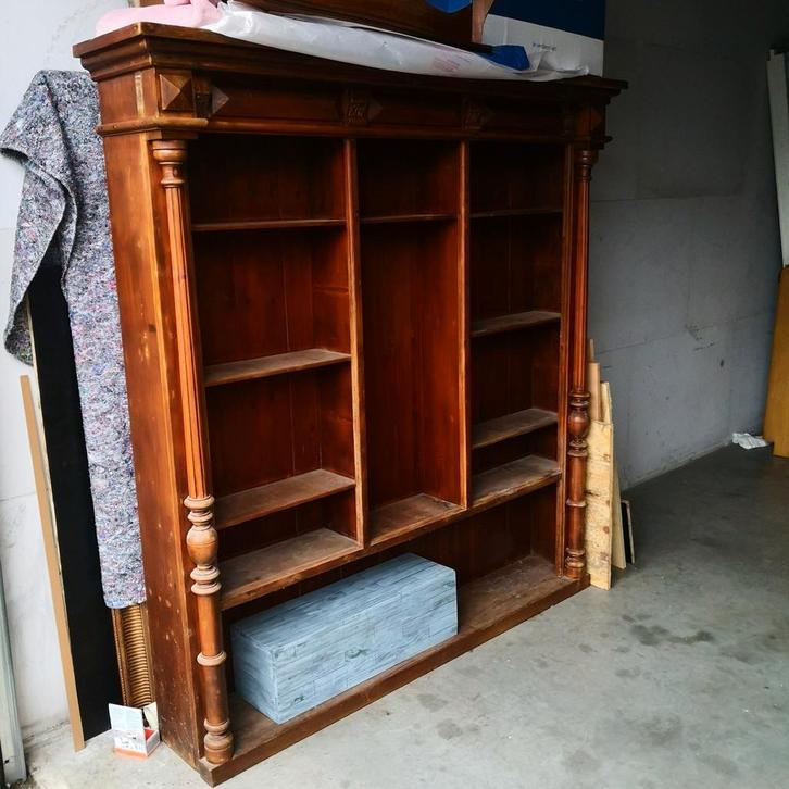 Antieke boekenkast / pronkkast, Antiek en Kunst, Antiek | Meubels | Kasten, Ophalen