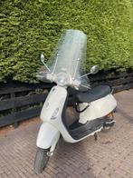 Vespa LX50, Fietsen en Brommers, Snorfietsen en Snorscooters, Ophalen, Tweetakt, Gebruikt, Vespa