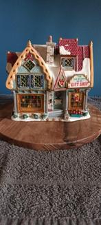 Lemax  kersthuisje 'Tis The Season Gift Shop, Diversen, Kerst, Ophalen of Verzenden, Zo goed als nieuw