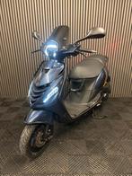 PIAGGIO ZIP 4T 3V BROM 2020 FULL OPTION MIDNIGHT BLUE, Ophalen, Maximaal 45 km/u, Zip, Zo goed als nieuw
