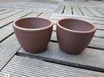 Twee kleine bruine bloempotjes, Rond, Binnen, Ophalen of Verzenden, Aardewerk