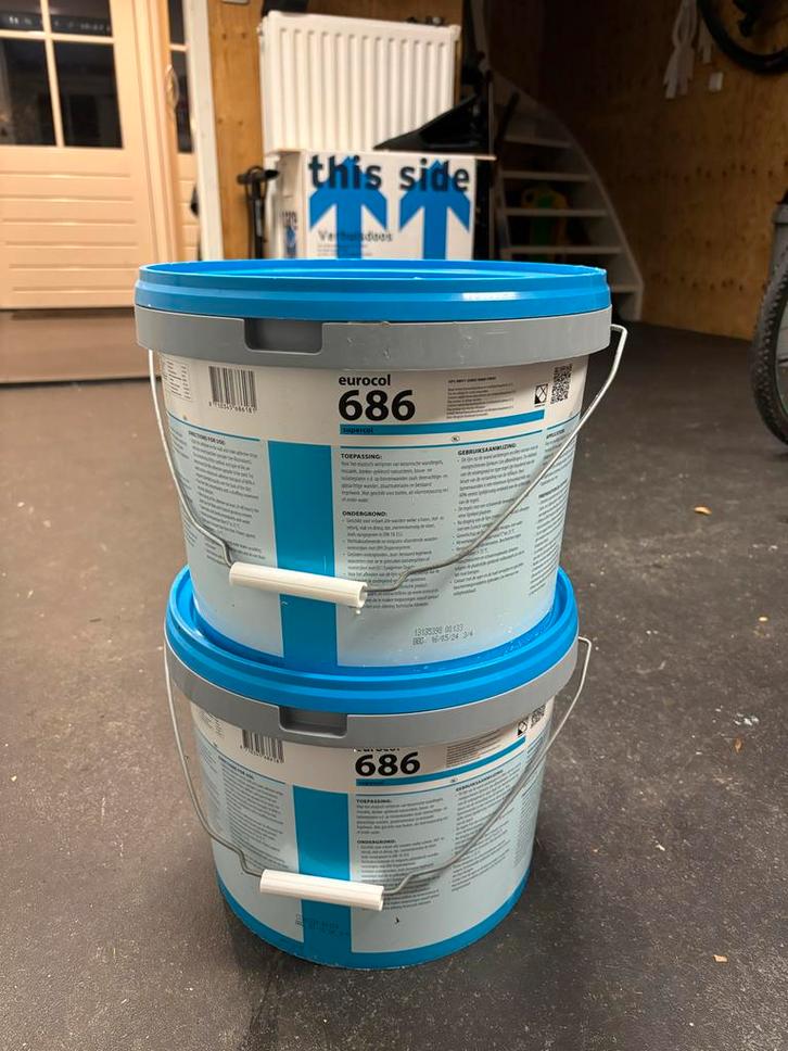 2 Emmer Eurocol 686 Tegellijm, Doe-het-zelf en Verbouw, Tegels, Nieuw, Overige typen, Ophalen