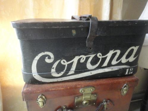 antieke ZWARTE LEREN SIGAREN DOOS, witte letters - corona 12, Verzamelen, Rookartikelen, Aanstekers en Luciferdoosjes, Zo goed als nieuw