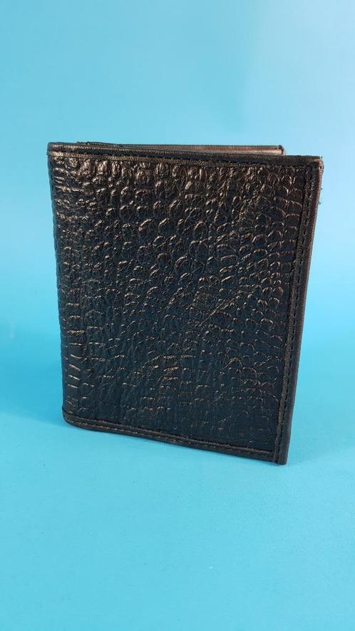 Vintage portemonnee, zwart leer, krokodil motief. 6B6, Sieraden, Tassen en Uiterlijk, Portemonnees, Gebruikt, Zwart, Leer, Ophalen of Verzenden
