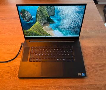 NIEUW: Razer Blade 17 Pro Gaming Laptop - RTX 3070 - i7 beschikbaar voor biedingen