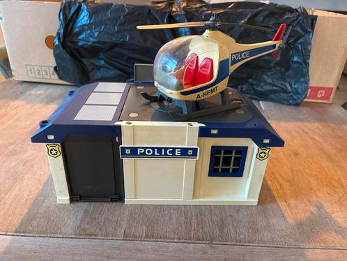 Playmobil Politiebureau met Helicopter, Kinderen en Baby's, Speelgoed | Playmobil, Gebruikt, Complete set, Ophalen