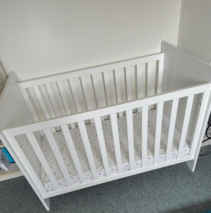 Prachtig Bopita ledikantje Camille 120/60 + matras, Kinderen en Baby's, Babywiegjes en Ledikanten, Zo goed als nieuw, Ledikant
