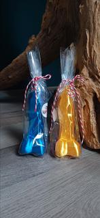 Gouden en Blauwe kerstbal /cadeautje/ kerstboom versiering, Ophalen of Verzenden, Nieuw