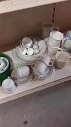 Kopjes en Schotels Set - Keramiek, Huis en Inrichting, Keuken | Servies, Ophalen, Gebruikt, Keramiek, Effen