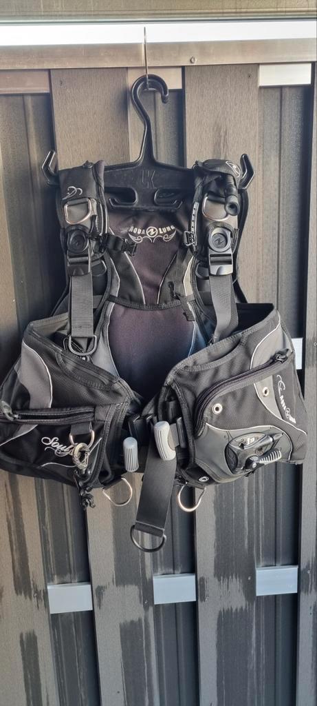 Aqualung BCD i3 - z.g.a.n. Alleen ophalen, Watersport en Boten, Duiken, Trimvest of Wing, Ophalen of Verzenden