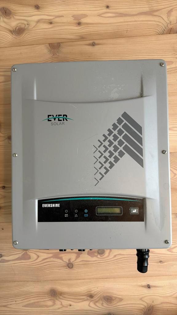 Zeversolar Evershine TL3000 omvormer, Doe-het-zelf en Verbouw, Overige Doe-het-zelf en Verbouw, Gebruikt, Ophalen