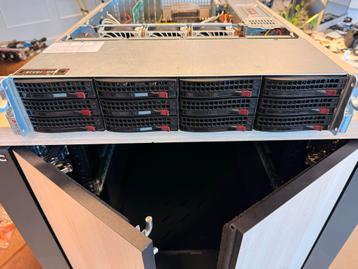 Super Micro Server / NAS 12 bay - 2x 900w - 32gb - 8GB SPF+ beschikbaar voor biedingen