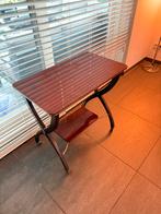 Vintage tafel serveertafel met messing details, Ophalen, Zo goed als nieuw, Rechthoekig, Minder dan 50 cm