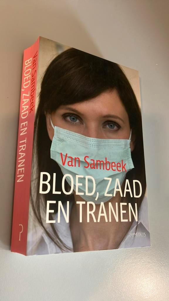 Van Sambeek - Bloed zaad en tranen, Boeken, Literatuur, Gelezen, Nederland, Ophalen of Verzenden