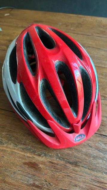 Fietshelm kind 8 tot 10 jaar beschikbaar voor biedingen
