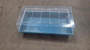 Hamster/muizen kooi met toebehoren en voer  beschikbaar voor biedingen