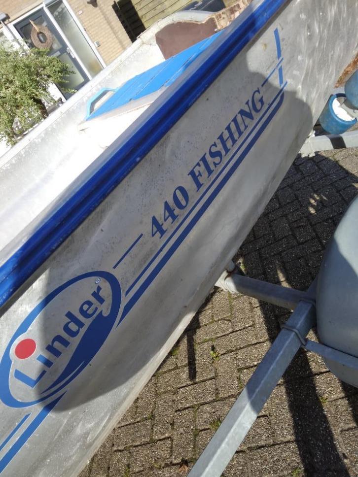 visboot   LINDER 440   EN KANTELTRAILER ,  DE LAATSTE WEEK, Watersport en Boten, Vis- en Consoleboten, Gebruikt, Tot 10 pk, 3 tot 6 meter