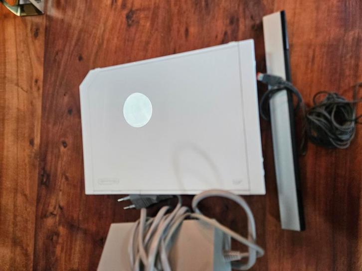 Wii met externe harde schijf, Spelcomputers en Games, Spelcomputers | Nintendo Wii, Gebruikt, Met 3 controllers of meer, Met games