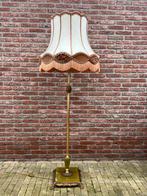 Tijdloze vintage staande lamp een statement van elegantie, Antiek en Kunst, Antiek | Lampen, Ophalen of Verzenden