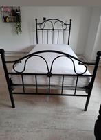 1 persoons zwart bed, Huis en Inrichting, Slaapkamer | Bedden, Ophalen, 90 cm, Eenpersoons, Zwart