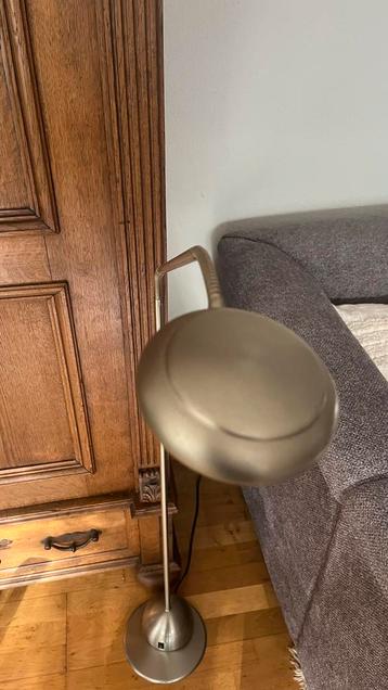 Mooie Leeslamp - Stijlvol & Functioneel beschikbaar voor biedingen