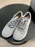 UGG grijze sneakers – maat EU 40, Ophalen of Verzenden, Zo goed als nieuw, Grijs, Sneakers of Gympen