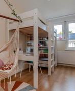 Mooie witte NOUS hoogslaper met bureau & (extra slaap)bankje, Kinderen en Baby's, Kinderkamer | Stapelbedden en Hoogslapers, Ophalen of Verzenden