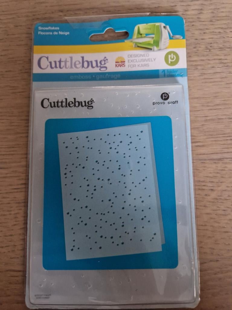 Cuttlebug Embossing Folder - Sneeuwvlokken, Hobby en Vrije tijd, Kaarten | Zelf maken, Ophalen of Verzenden, Zo goed als nieuw