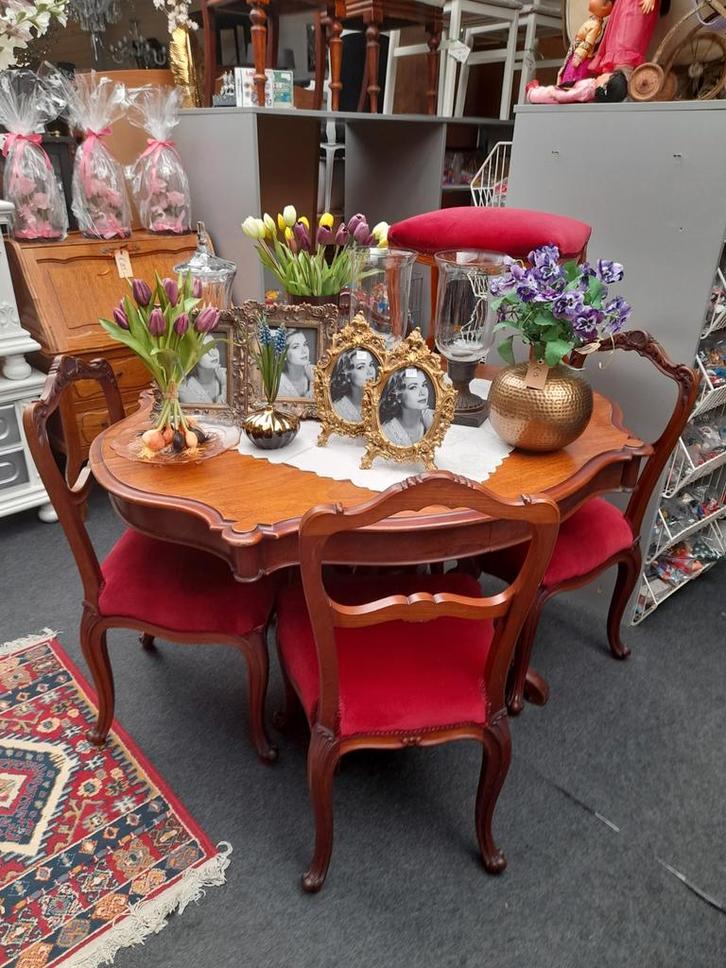 Antieke biedermeijer eet hoek compleet of los te koop, Antiek en Kunst, Antiek | Meubels | Tafels, Ophalen