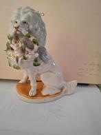 Hond met mand jonge hondjes +/- 1930, Antiek en Kunst, Antiek | Porselein, Ophalen of Verzenden