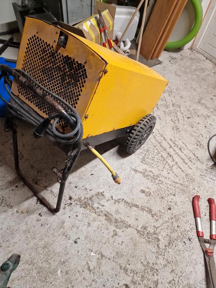 Bouwdroger dryfast df600 opknapper, Doe-het-zelf en Verbouw, Ventilatie en Afzuiging, Gebruikt, Afzuiger, Ophalen